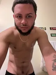 Tu_PaPi_Favorito webcam model stream image