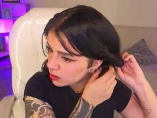 niicole-fox2 webcam model stream image