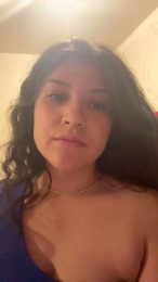 Freckledbabyy webcam model stream image