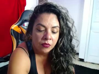 kirss_milff webcam chaturbate model stream image