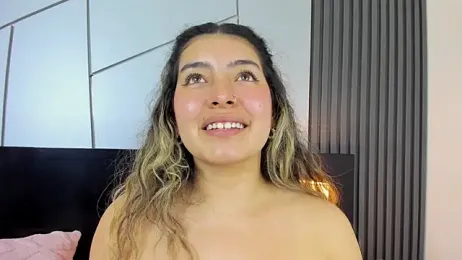 ChloeBelle_ webcam stripchat model stream image
