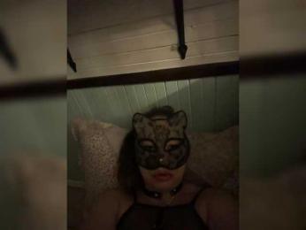 Lilu15151515 webcam model stream image