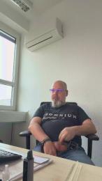 german_9inch webcam model stream image