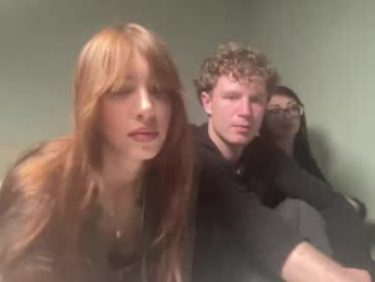 charlotte_blue2 webcam model stream image