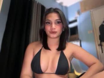sweet_scarllet12 webcam model stream image
