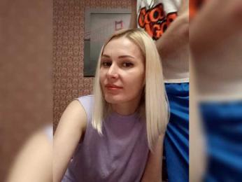 Andre-Blondinochka webcam model stream image