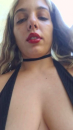 LizzieBlack webcam model stream image