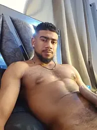 Euse09 webcam stripchat model stream image