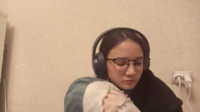 SeemaVallee webcam model stream image