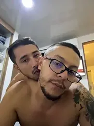 StylerAroon webcam stripchat model stream image