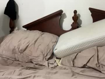 fitcurvyman4fun_69 webcam chaturbate model stream image