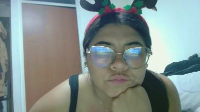 Dulce_cloee webcam model stream image