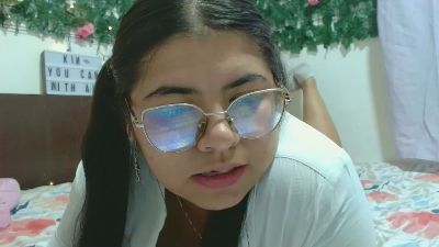 Dulce_cloee webcam model stream image