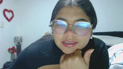 Dulce_cloee webcam model stream image