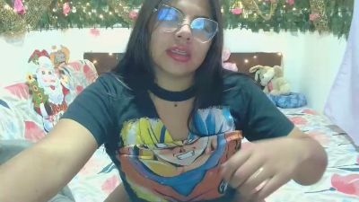 Dulce_cloee webcam model stream image