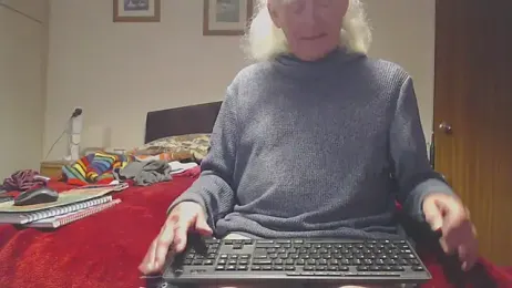 WaverlyKernow webcam stripchat model stream image