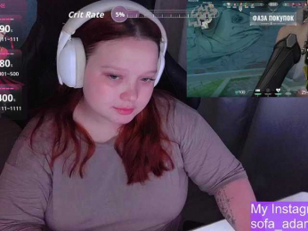 AlinaAdams webcam model stream image