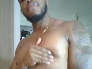 Joan Saenz webcam model stream image