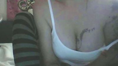 VixenaX webcam model stream image