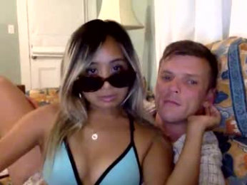 aprilbearxxx webcam model stream image