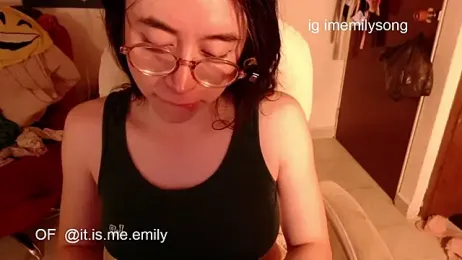 emily_pearl_ webcam model stream image