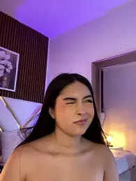 Emelie_Ch1 webcam model stream image