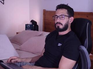 Dom Beard webcam model stream image