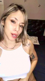 Florcitapole webcam cam4 model stream image