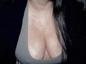 Kellyshowpv webcam bongacams model stream image