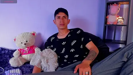 BIG_cockpether webcam model stream image