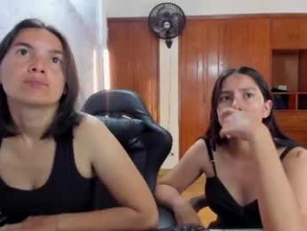 emily_and_soffy webcam model stream image