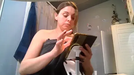 ShysluutGia webcam stripchat model stream image