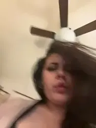 holyeroticss webcam model stream image