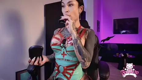 Rubbernina webcam model stream image