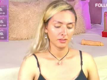 lunitadiva webcam model stream image