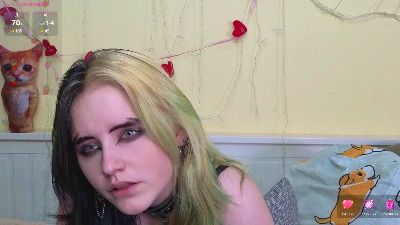 MarianEdgin webcam model stream image