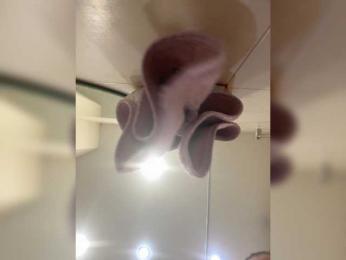 KiraMalina webcam bongacams model stream image