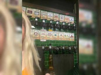 KiraMalina webcam bongacams model stream image