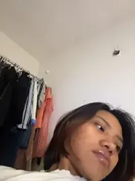 Mia-miauuuuu webcam stripchat model stream image