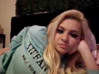 geminincapricorn96 webcam model stream image