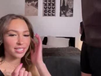 thekiraskys webcam chaturbate model stream image