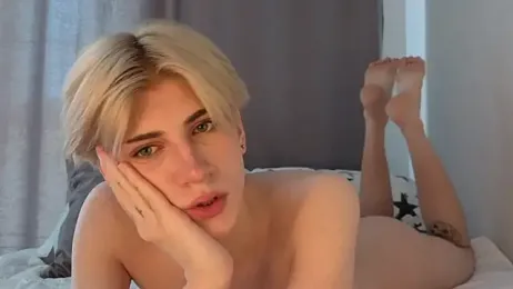 Oliver_star_boy_ webcam model stream image