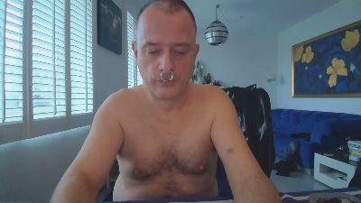 sneakpig webcam model stream image