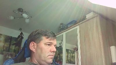 tute45 webcam cam4 model stream image