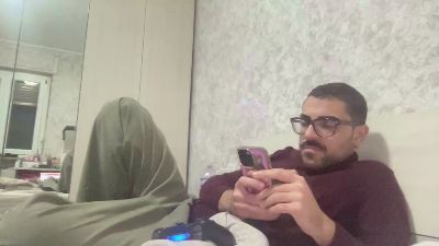 Giovannuzz webcam cam4 model stream image