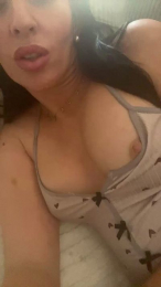 lauraxx5 webcam cam4 model stream image