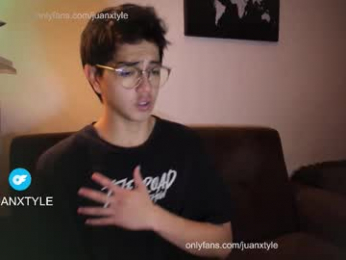 juancamroom webcam chaturbate model stream image