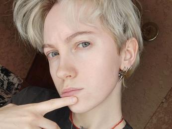 VelvetSpark webcam livejasmin model stream image