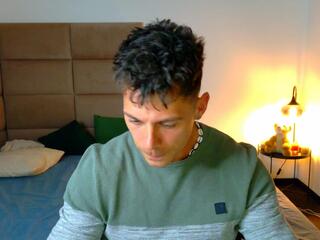 Zeb Madison webcam model stream image