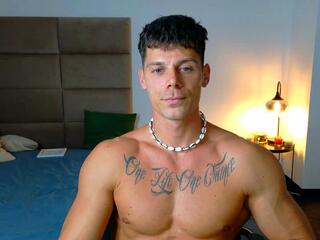 Zeb Madison webcam model stream image